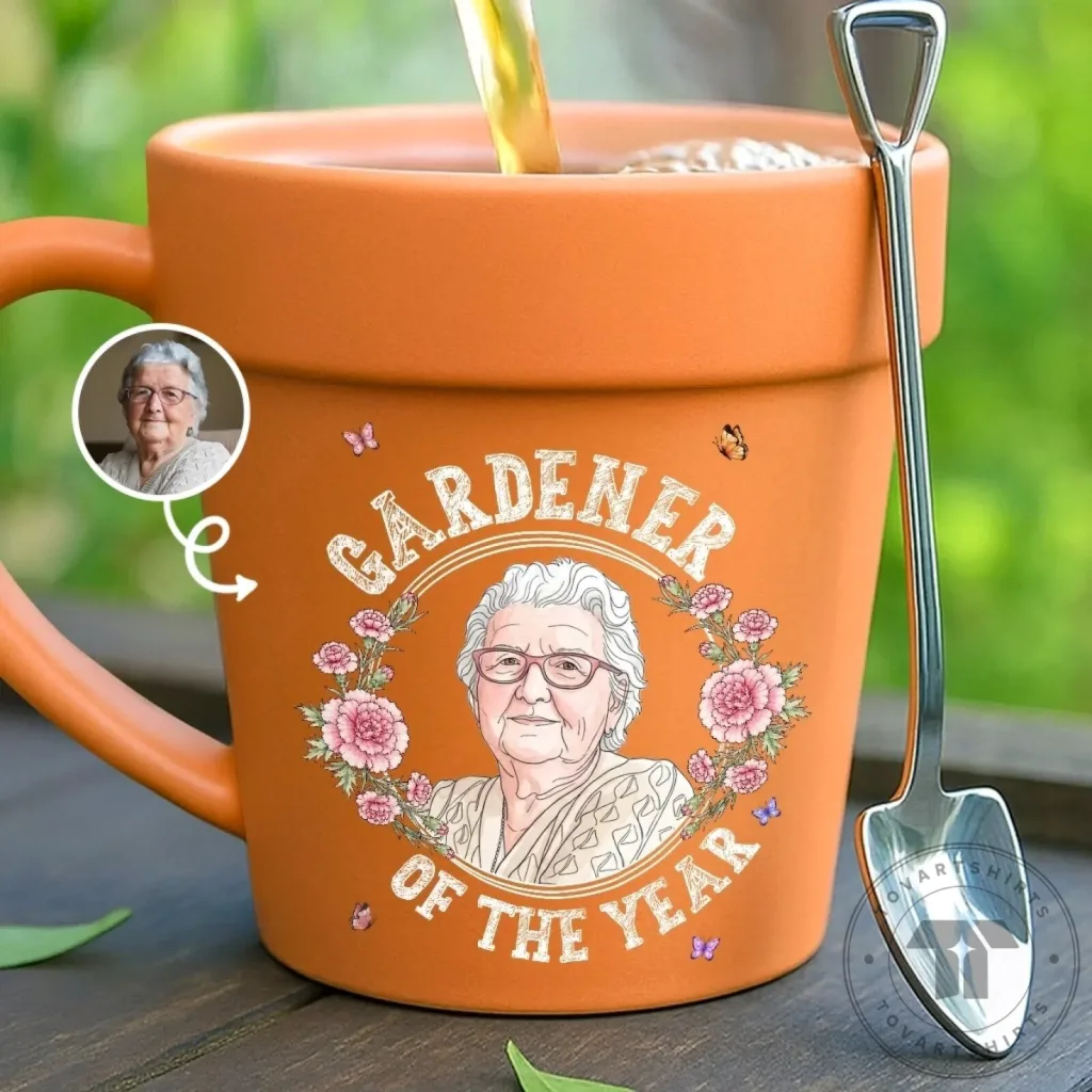 Personalized Gardener Of The Year Plant Pot Ceramic Coffee Mug Personalized Gardener Of The Year Plant Pot Ceramic Coffee Mug