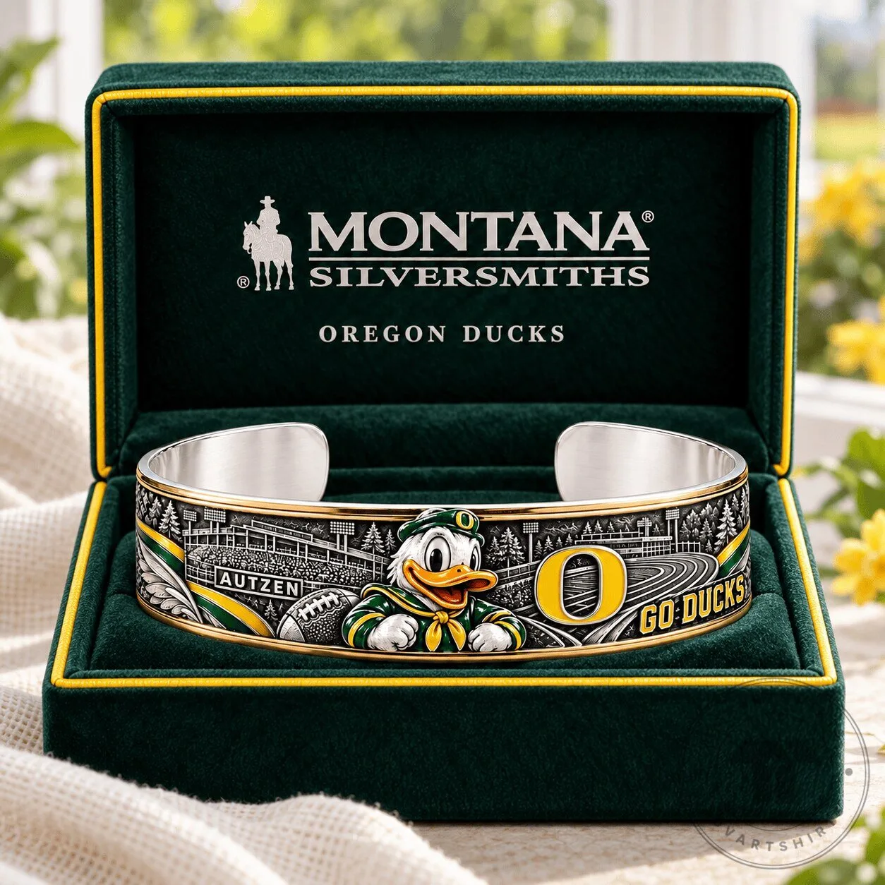 Oregon Ducks Donald Duck Mascot Autzen Stadium Football Collector Cuff Bracelet 3 Oregon Ducks Donald Duck Mascot Autzen Stadium Football Collector Cuff Bracelet